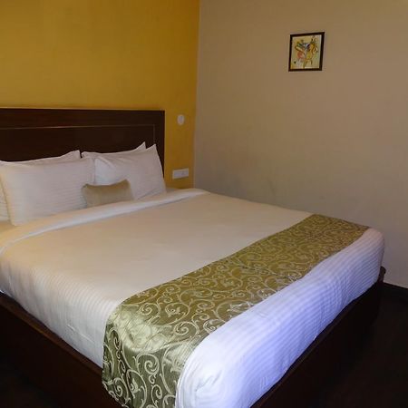 Mango Hotels, Secunderabad Exterior photo