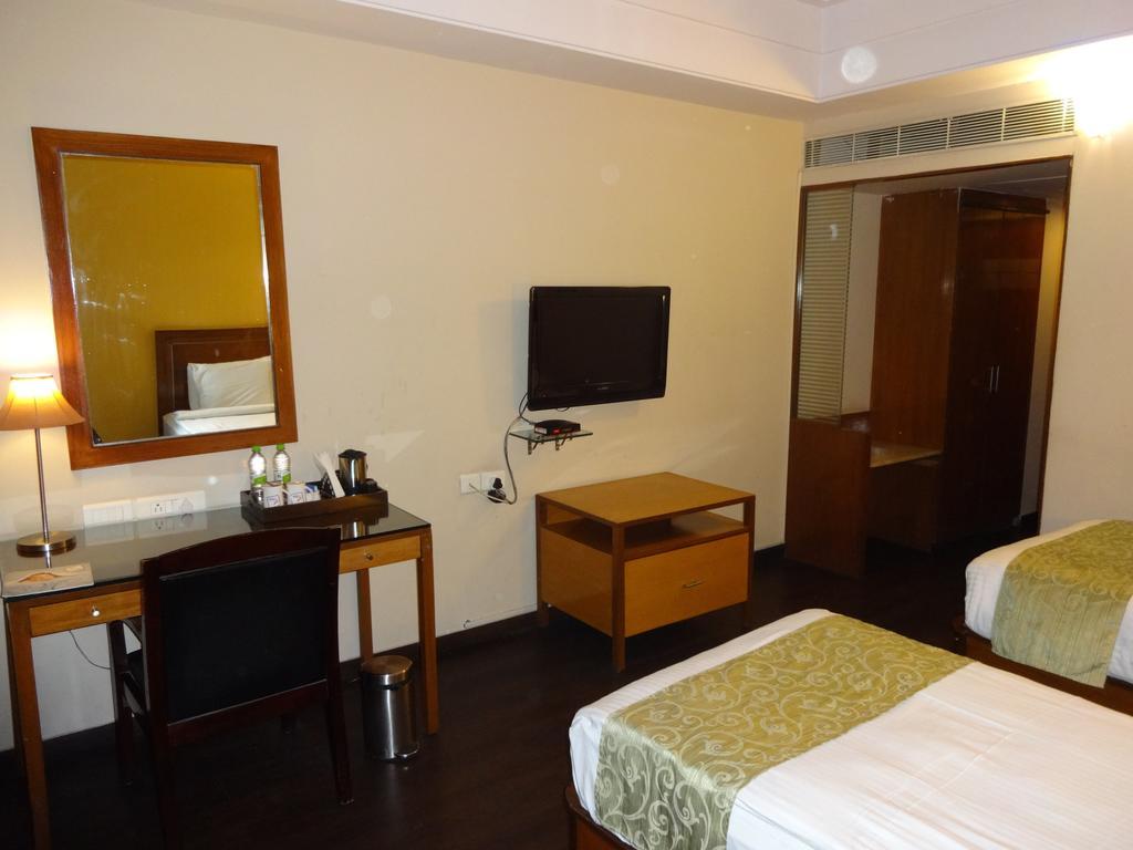 Mango Hotels, Secunderabad Exterior photo