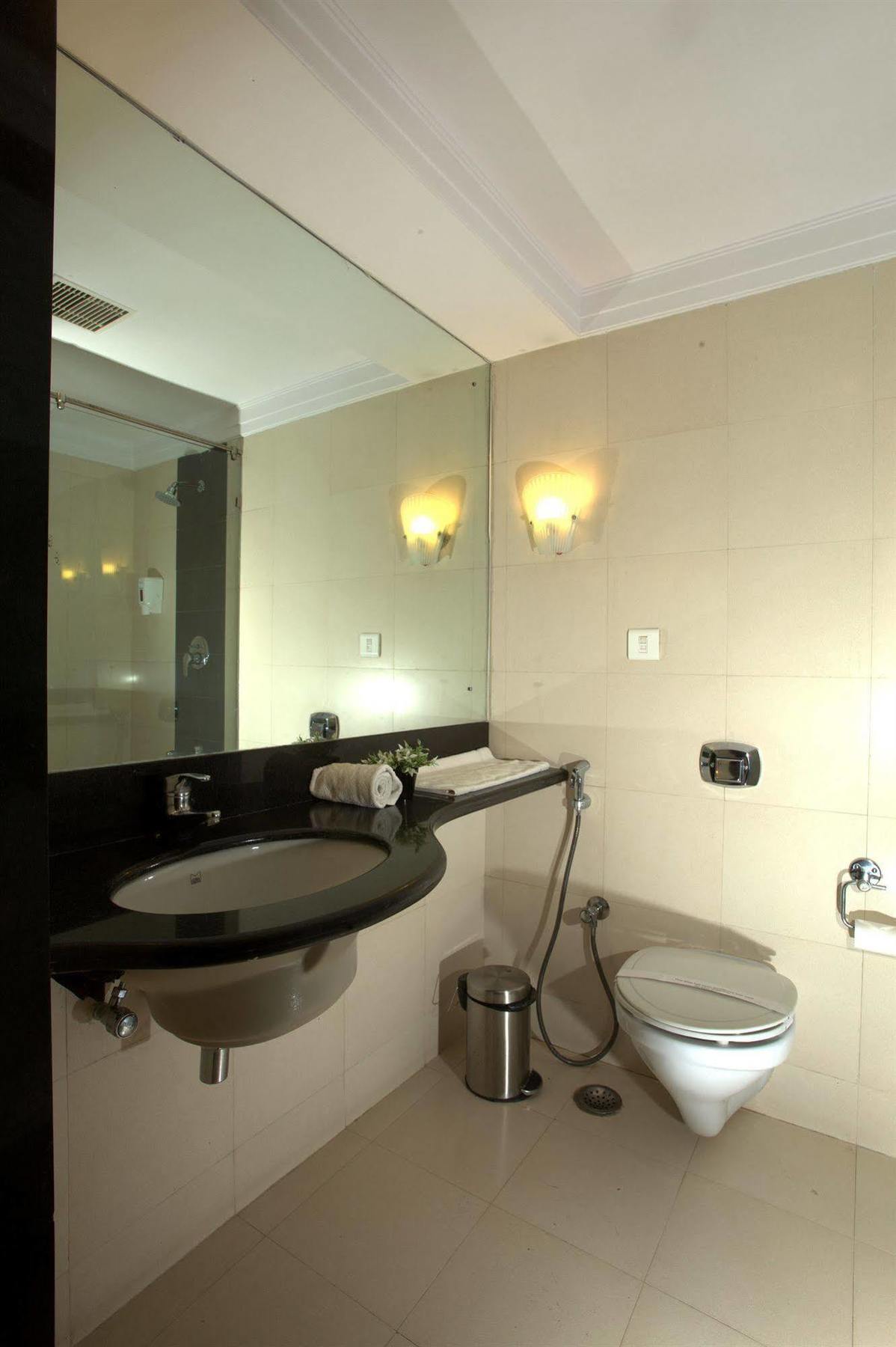 Mango Hotels, Secunderabad Exterior photo